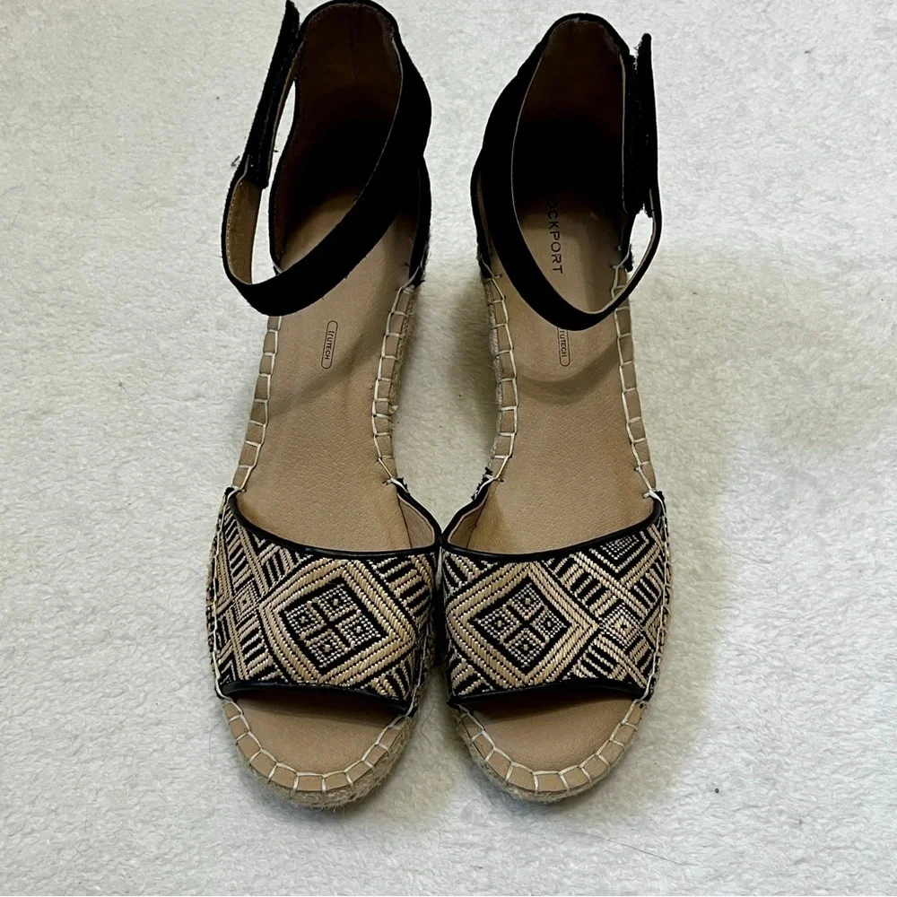 Rockport adorable branded